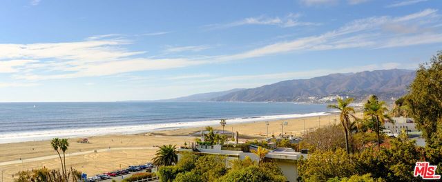 $2,890,000 | 101 Ocean Avenue, Unit D402, Santa Monica, CA 90402