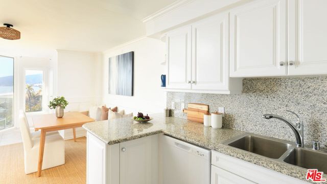 $2,890,000 | 101 Ocean Avenue, Unit D402, Santa Monica, CA 90402