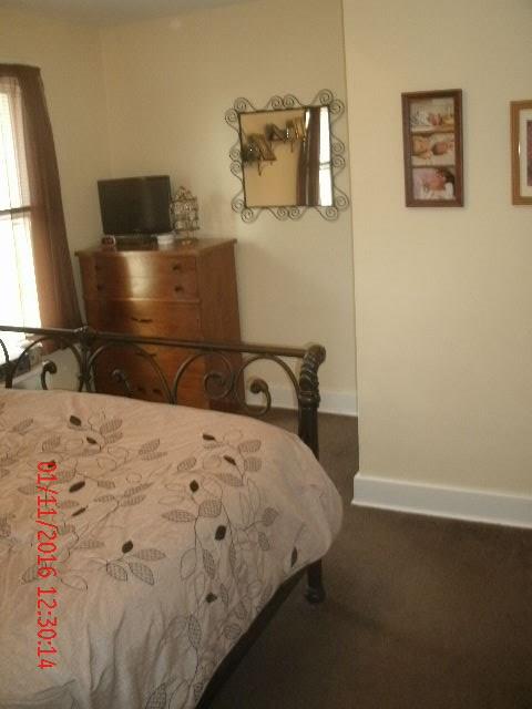 782 Elk Avenue Rochester, PA 15074 - Photo 15 of 23 shows alcove in master bedroom