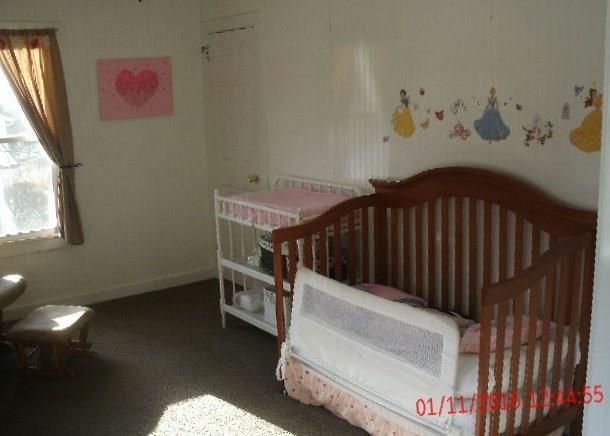 782 Elk Avenue Rochester, PA 15074 - Photo 16 of 23 Bedroom #2