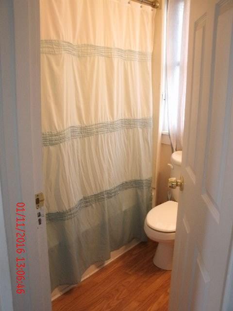 782 Elk Avenue Rochester, PA 15074 - Photo 19 of 23 full bath