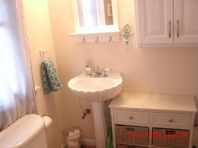 782 Elk Avenue Rochester, PA 15074 - Photo 20 of 23 full bath