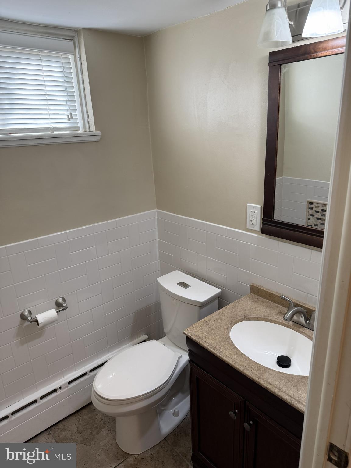 7224 Hill Road Philadelphia, PA 19128 - Photo 17 of 20 Bath 2