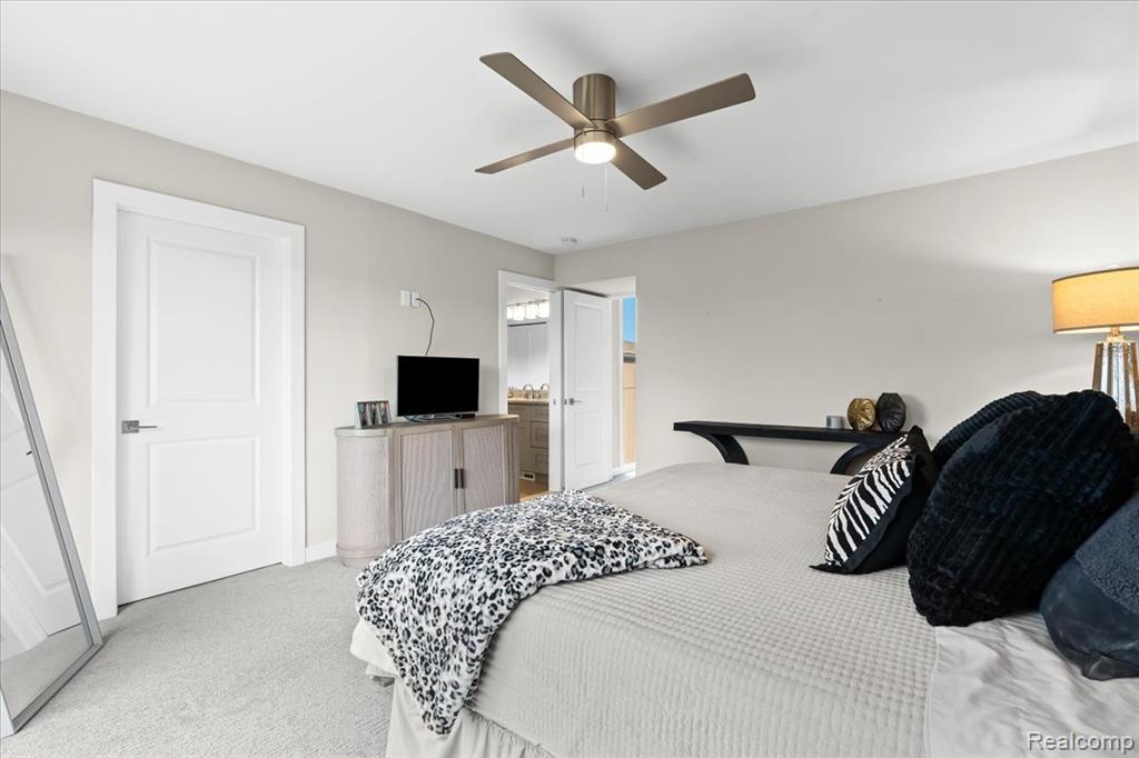 996 Golfview Court Rochester Hills, MI 48307 - Photo 19 of 46