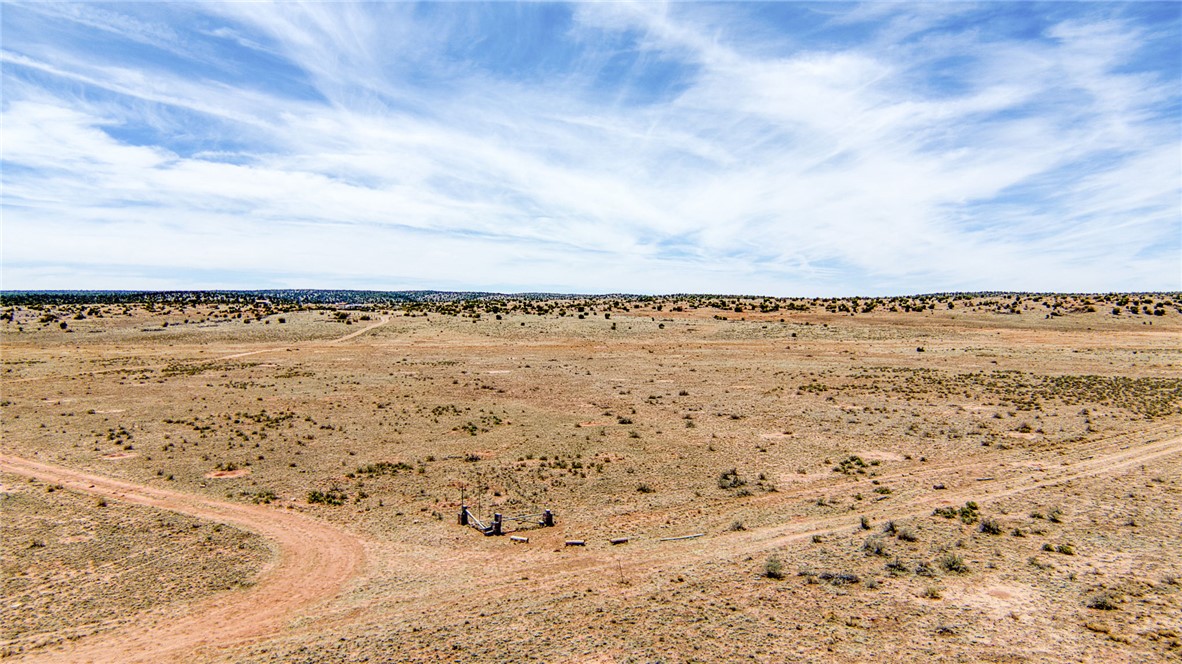 301-34-019 North James Sheriff Road Seligman, AZ 86337 - Photo 13 of 20 a view of an ocean beach