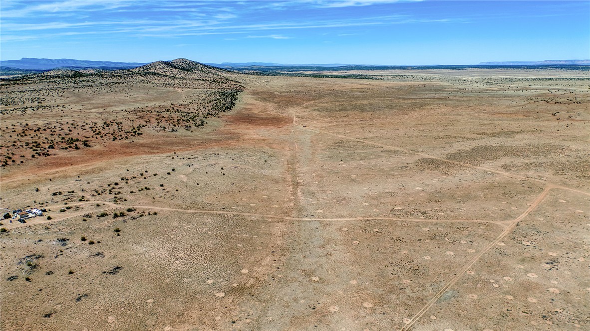 301-34-019 North James Sheriff Road Seligman, AZ 86337 - Photo 10 of 20 a view of beach and ocean