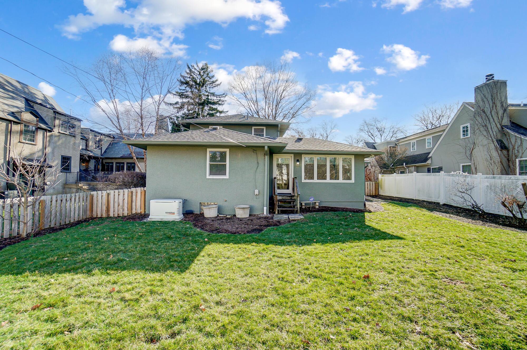 2709 Berwyn Road Columbus, OH 43221 - Photo 60 of 67 060
