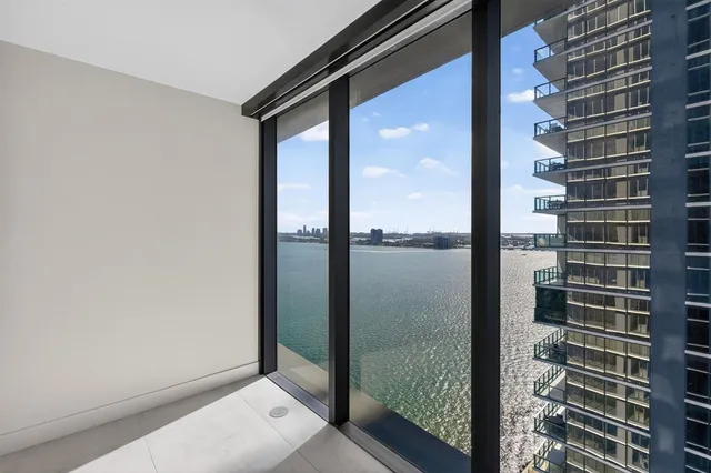 $15,000 | 700 Northeast 24th Street, Unit 1807, Miami, FL 33137