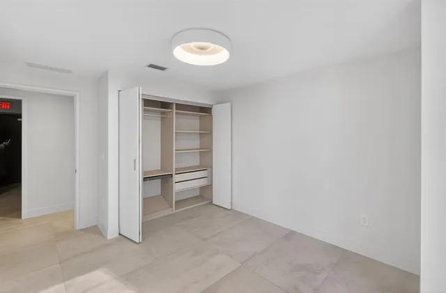 $15,000 | 700 Northeast 24th Street, Unit 1807, Miami, FL 33137