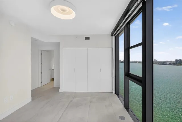 $15,000 | 700 Northeast 24th Street, Unit 1807, Miami, FL 33137