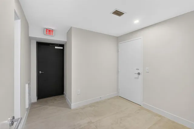 $15,000 | 700 Northeast 24th Street, Unit 1807, Miami, FL 33137