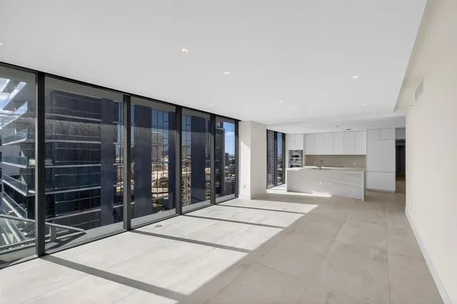 $15,000 | 700 Northeast 24th Street, Unit 1807, Miami, FL 33137