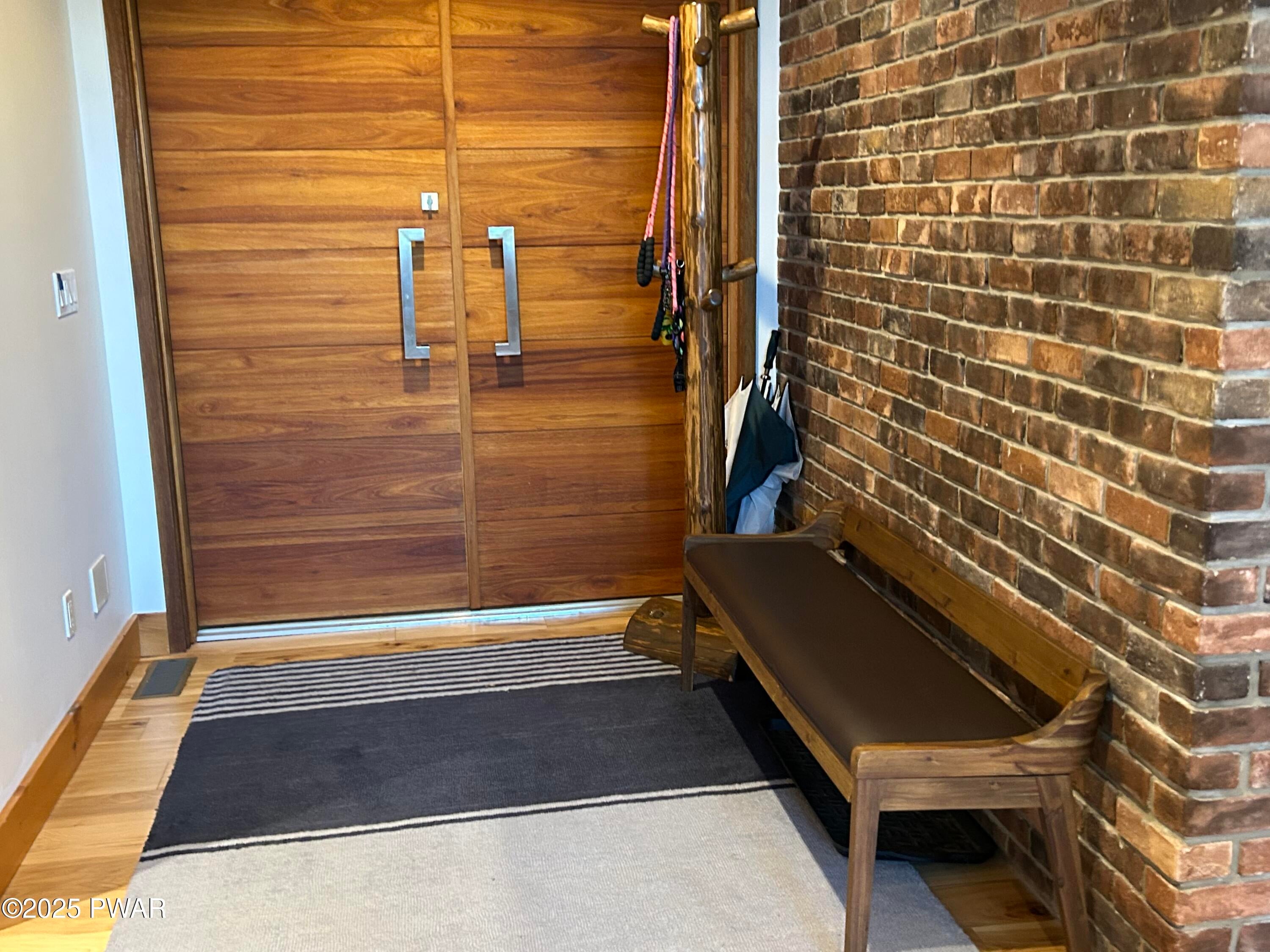 103 Lakeside Road Lakeville, PA 18438 - Photo 4 of 17 Foyer