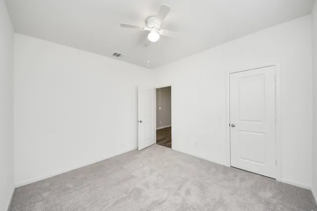 $2,200 | 6306 Highland Trl Drive, Richmond, TX 77469