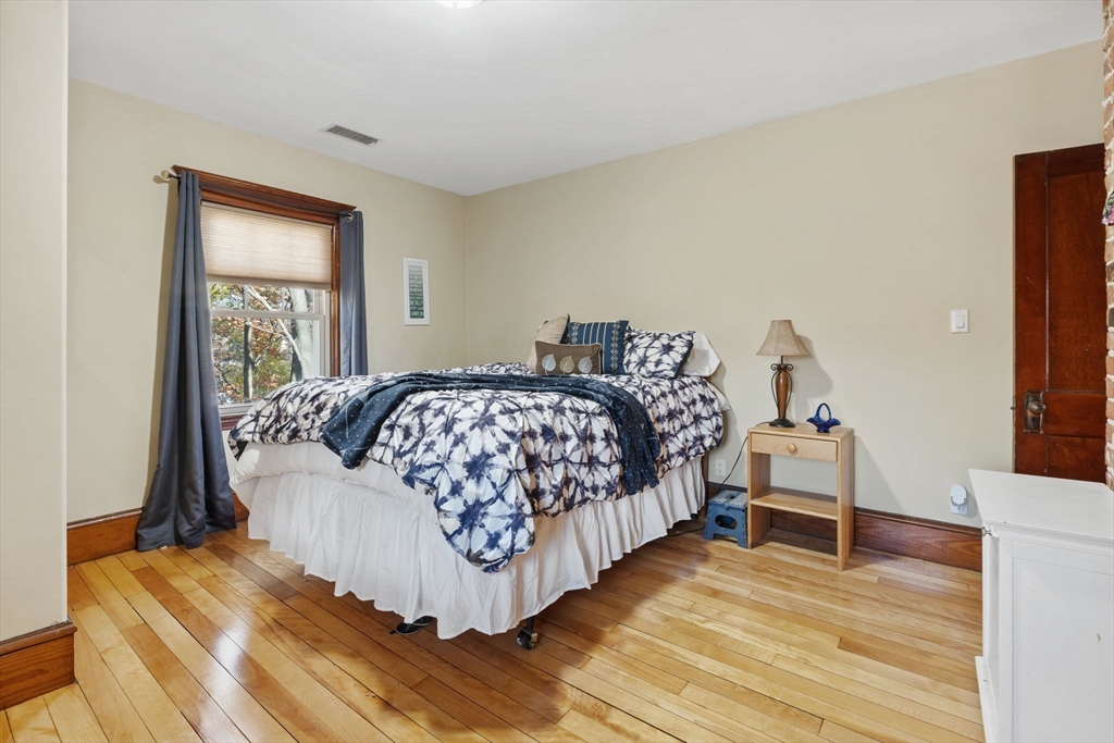 70 Race Street Haverhill, MA 01830 - Photo 23 of 42