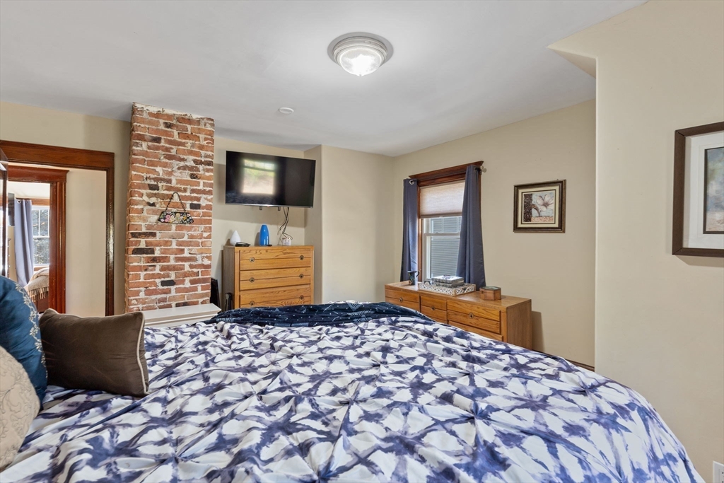 70 Race Street Haverhill, MA 01830 - Photo 24 of 42