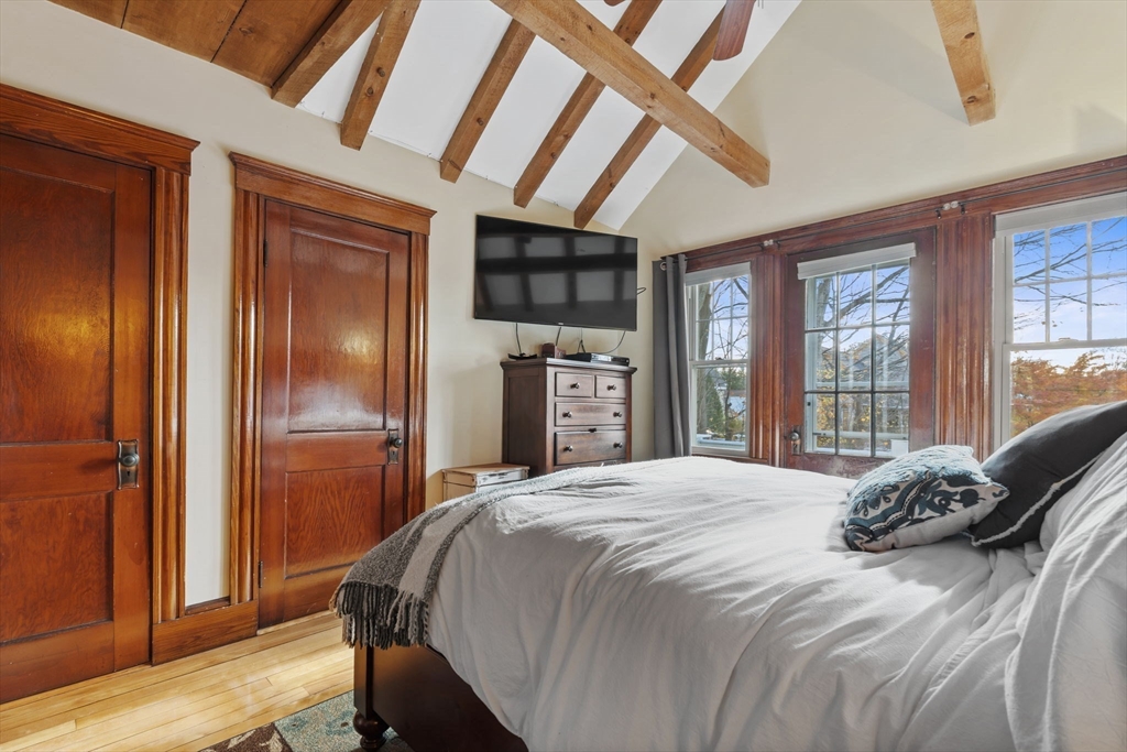 70 Race Street Haverhill, MA 01830 - Photo 4 of 42