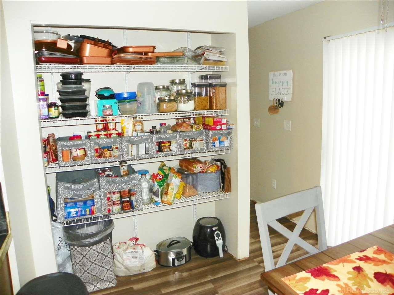 1432 Oakbrook Rochester Hills, Unit BLDG 12 Rochester, MI 48307 - Photo 7 of 19
