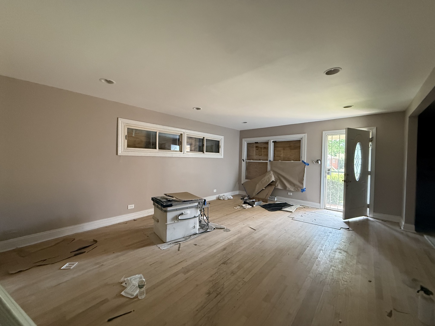 14929 South Edbrooke Avenue Dolton, IL 60419 - Photo 2 of 23 Gallery Image 2