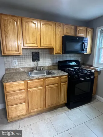 $1,395 | 4776 Shamrock Avenue, Baltimore, MD 21206