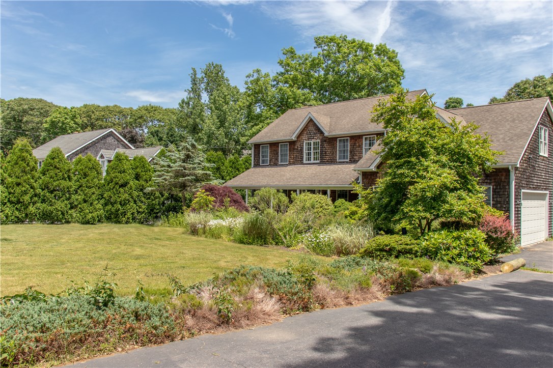 66 Watch Hill Road Westerly, RI 02891 - Photo 3 of 30