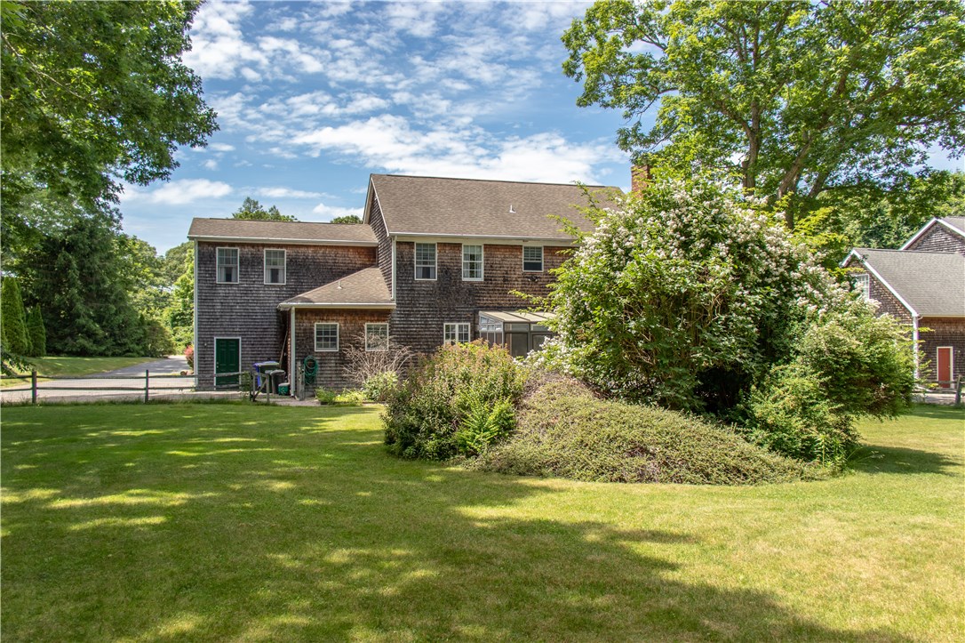 66 Watch Hill Road Westerly, RI 02891 - Photo 6 of 30
