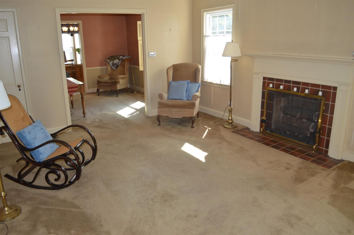 421 Cochran Road Lexington, KY 40502 - Photo 3 of 40 Listing Photo