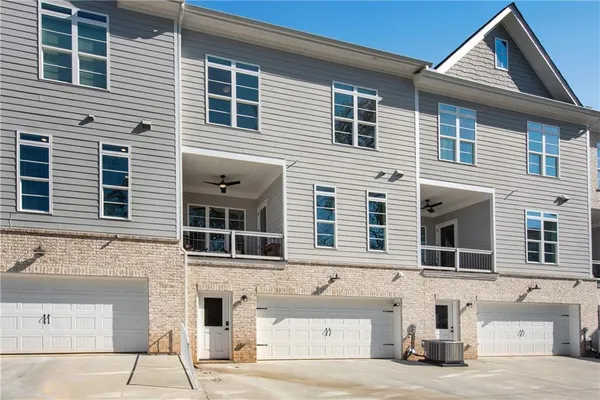 $779,000 | 2080 Parkside Lane, Roswell, GA 30076