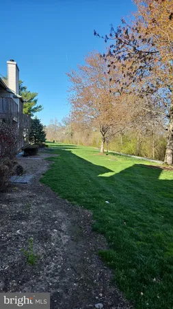 $1,900 | 909 Ravens Crest Drive, Plainsboro, NJ 08536