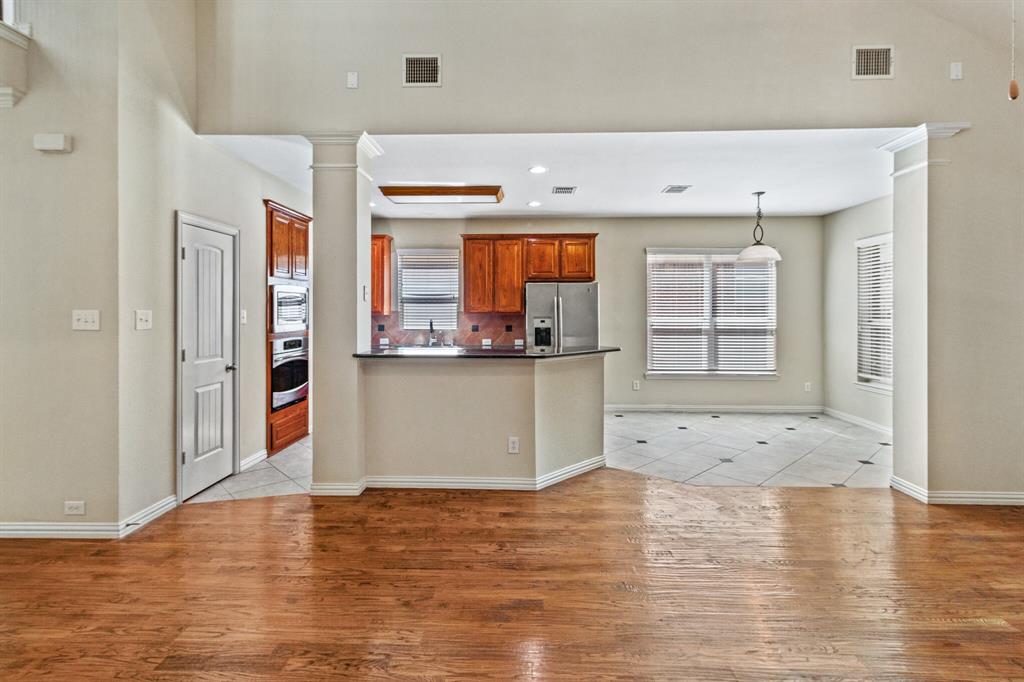 4908 Rushden Road McKinney, TX 75070 - Photo 11 of 35