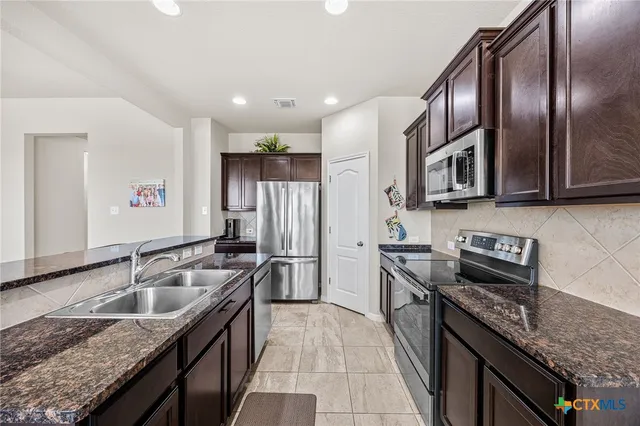 $265,000 | 629 Skylar Heights Drive, Temple, TX 76502