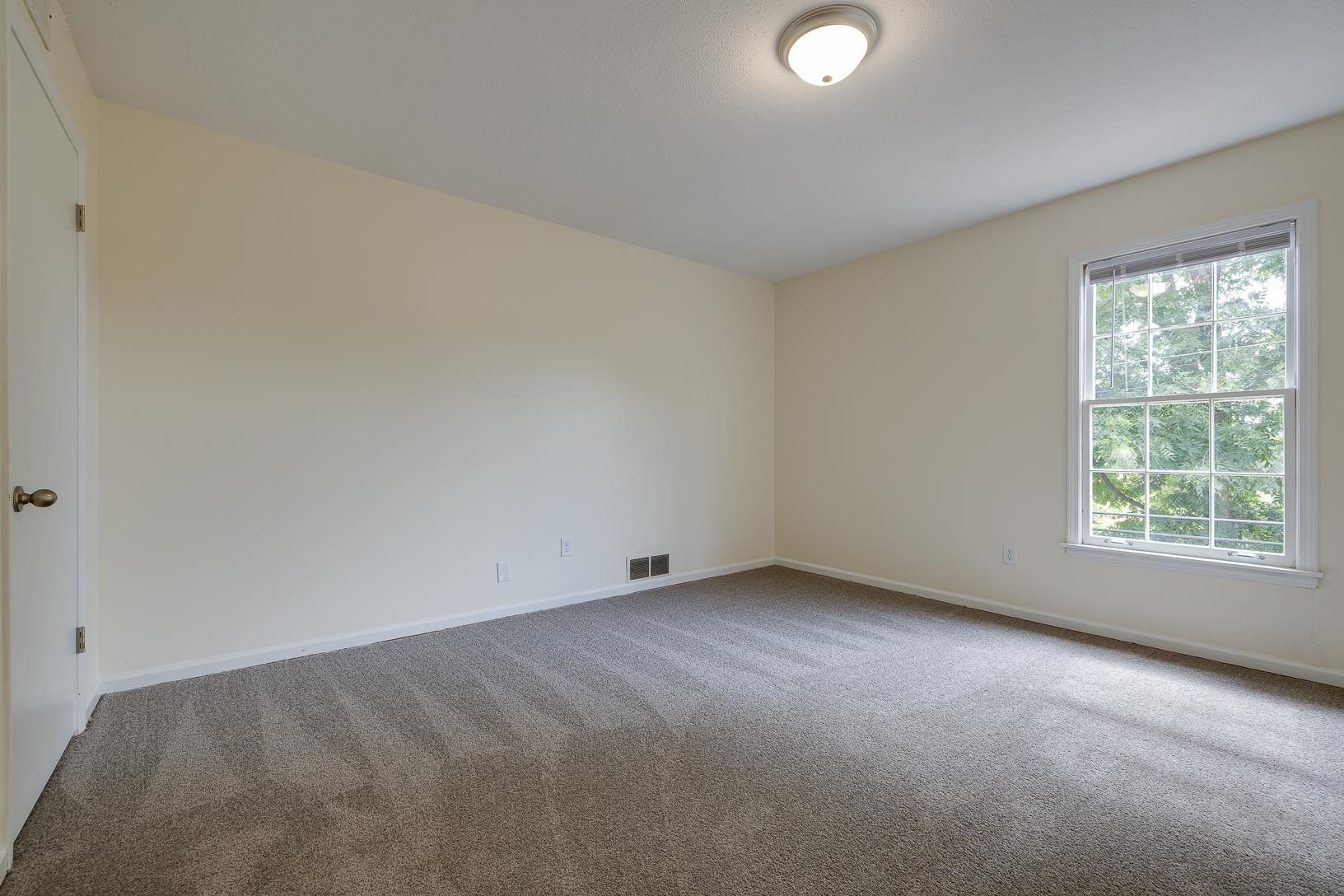 2289 Lynnfield Road Memphis, TN 38119 - Photo 13 of 17 Gallery Image 13