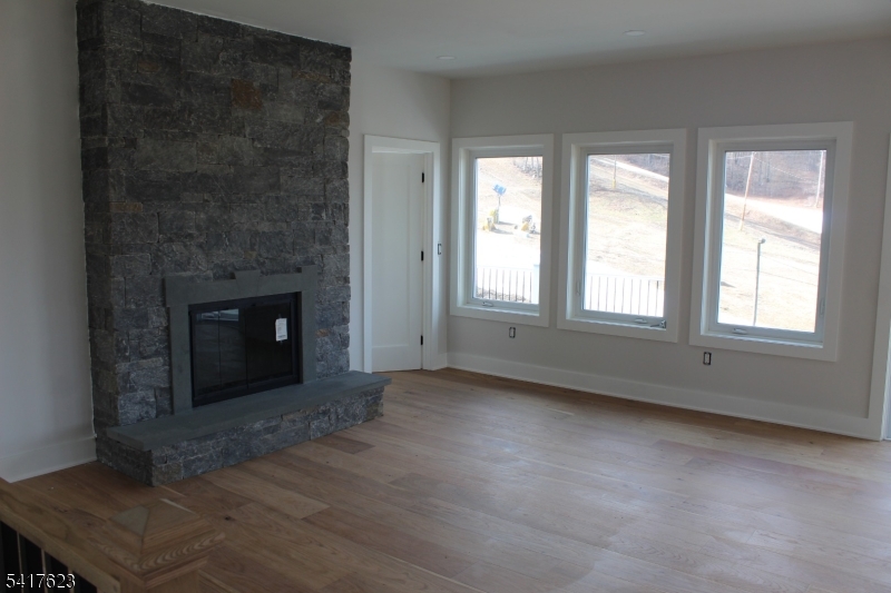 10 Alpine Trail Vernon, NJ 07462 - Photo 3 of 29