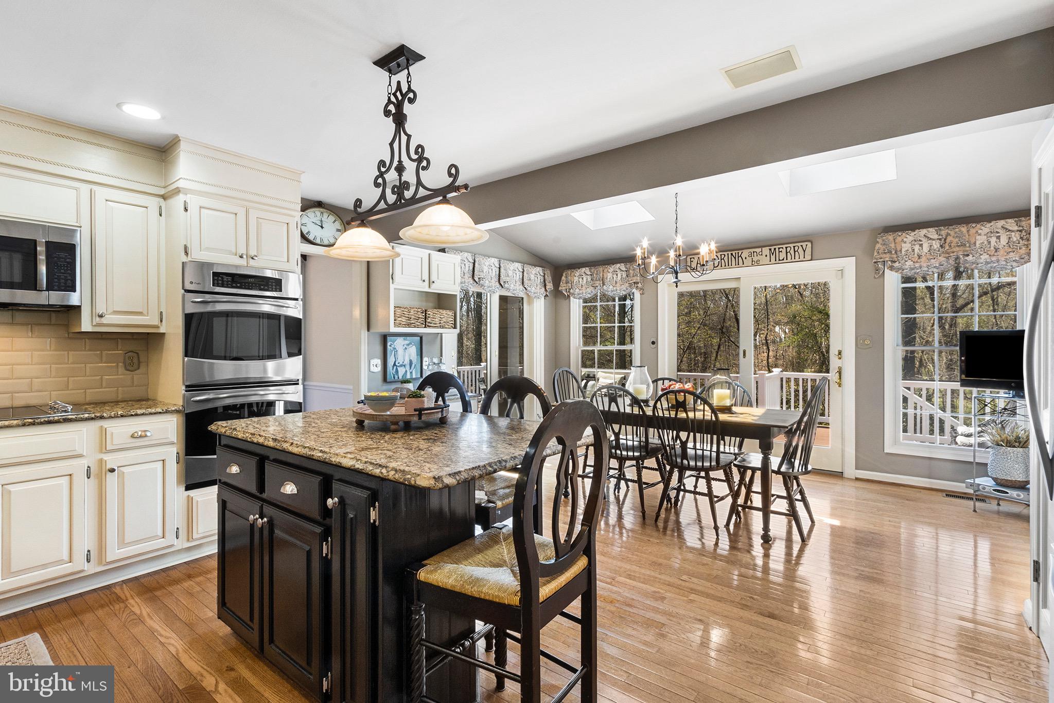 478 Nob Hill Road Devon, PA 19333 - Photo 9 of 55 Kitchen & breakfast room