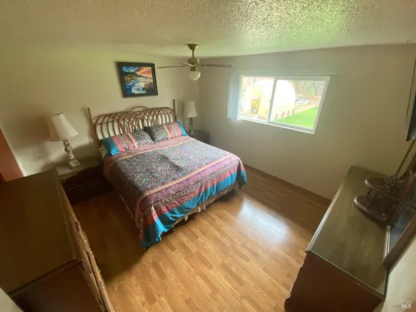 $600,000 | 1725 East Madrone Avenue, Ukiah, CA 95482