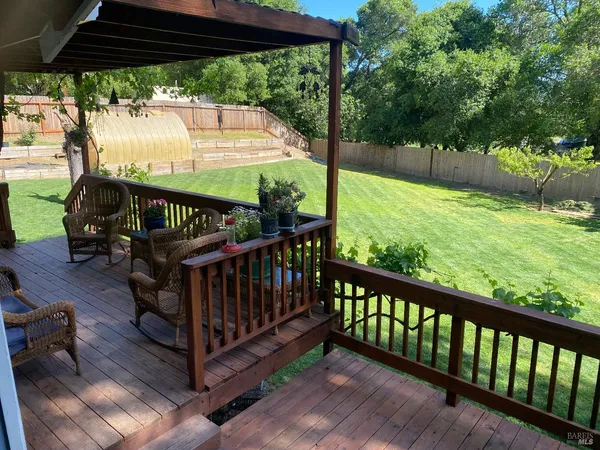 $600,000 | 1725 East Madrone Avenue, Ukiah, CA 95482