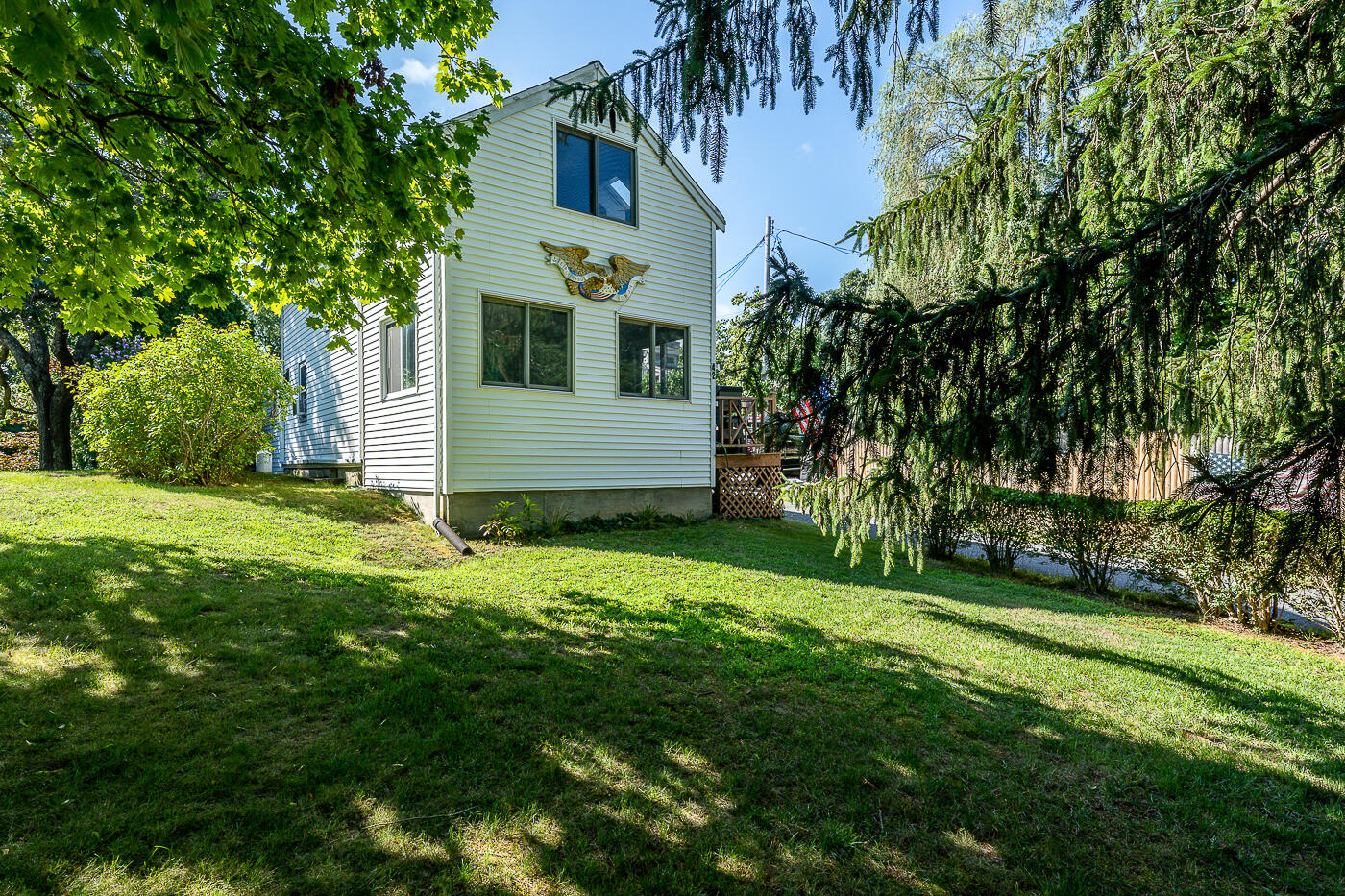 42 Hunters Brook Road Sagamore Beach, MA 02562 - Photo 4 of 27 front1