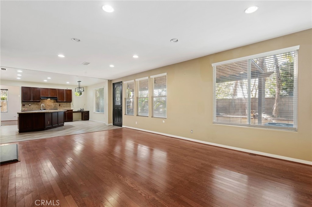 18814 Pinehaven Way Porter Ranch, CA 91326 - Photo 11 of 33