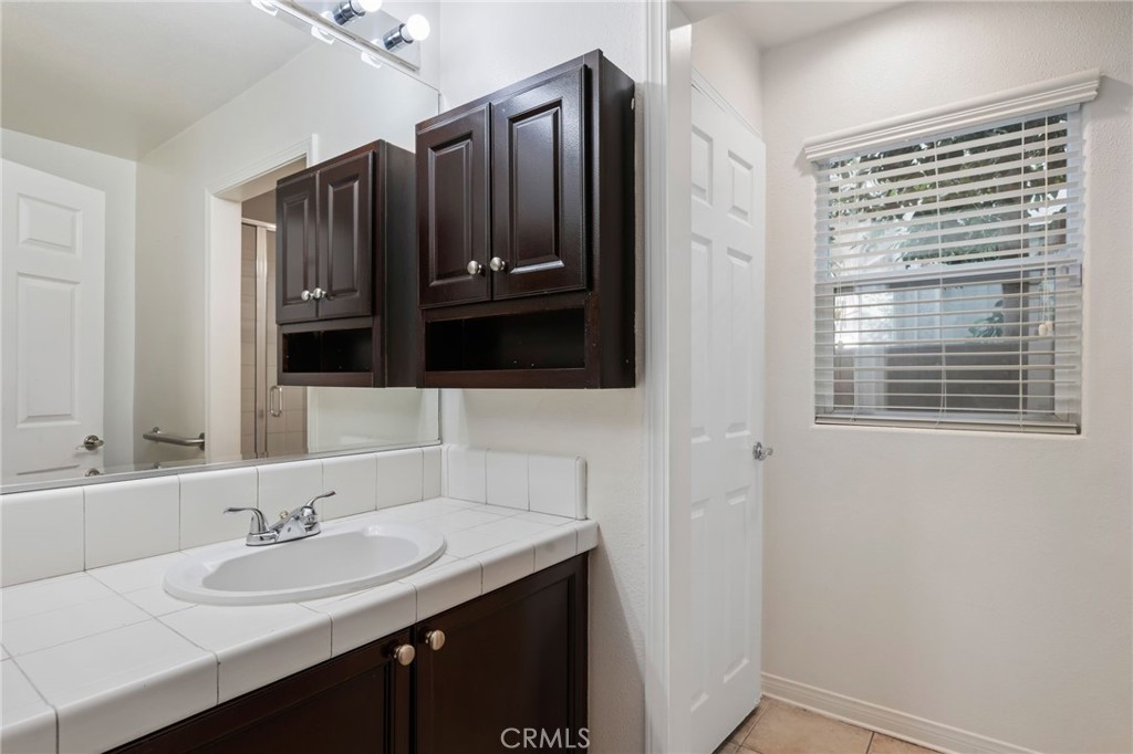 18814 Pinehaven Way Porter Ranch, CA 91326 - Photo 25 of 33