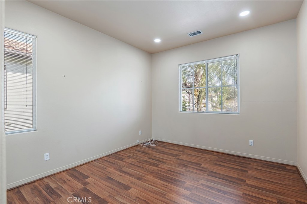 18814 Pinehaven Way Porter Ranch, CA 91326 - Photo 26 of 33