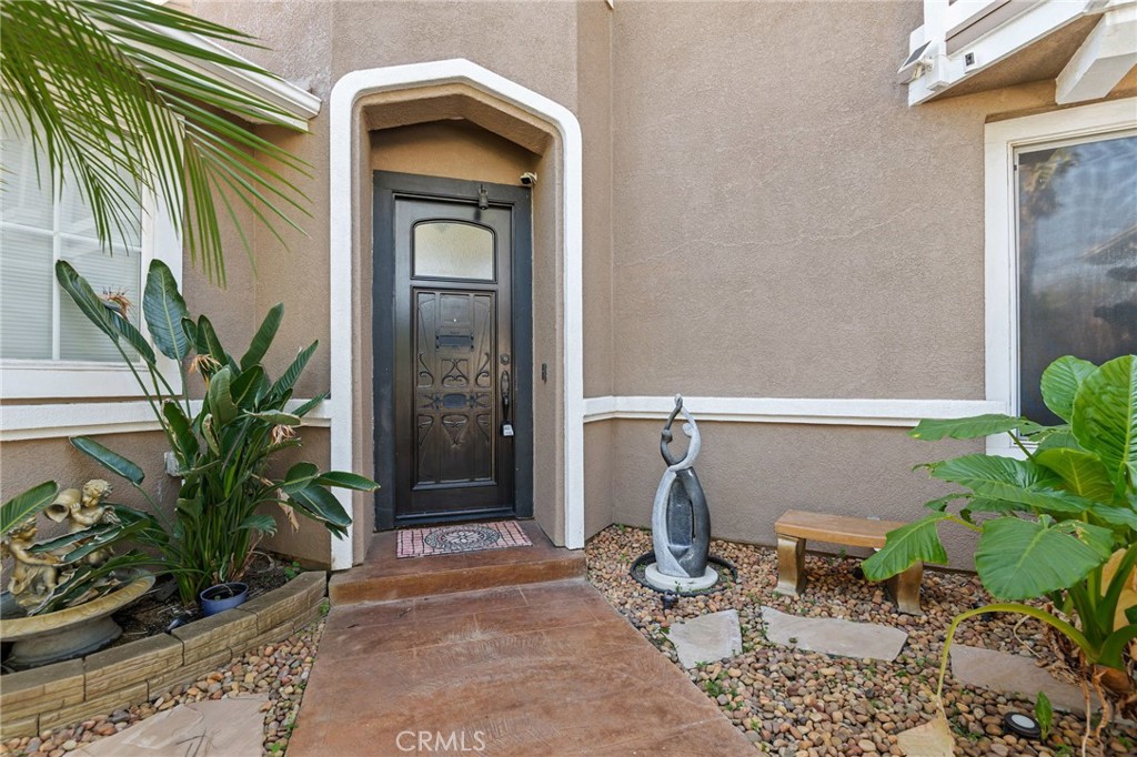 18814 Pinehaven Way Porter Ranch, CA 91326 - Photo 3 of 33