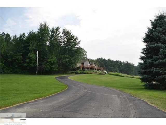 10424 Frost Road Portland, MI 48875 - Photo 4 of 24 l1a7b5145-m3xd-w640_h480_q80