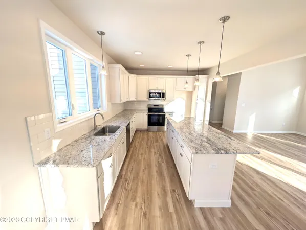 $459,900 | 203 Lincoln Lane, East Stroudsburg, PA 18301