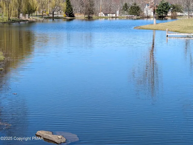 $459,900 | 203 Lincoln Lane, East Stroudsburg, PA 18301