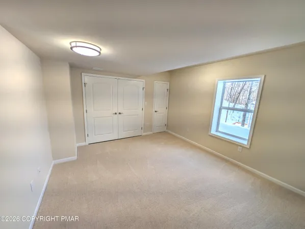 $459,900 | 203 Lincoln Lane, East Stroudsburg, PA 18301