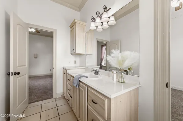 $395,000 | 9661 Belle Pl Drive, Maurice, LA 70555