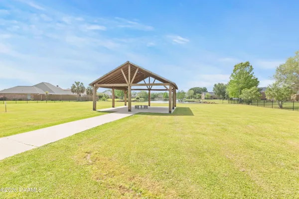 $395,000 | 9661 Belle Pl Drive, Maurice, LA 70555