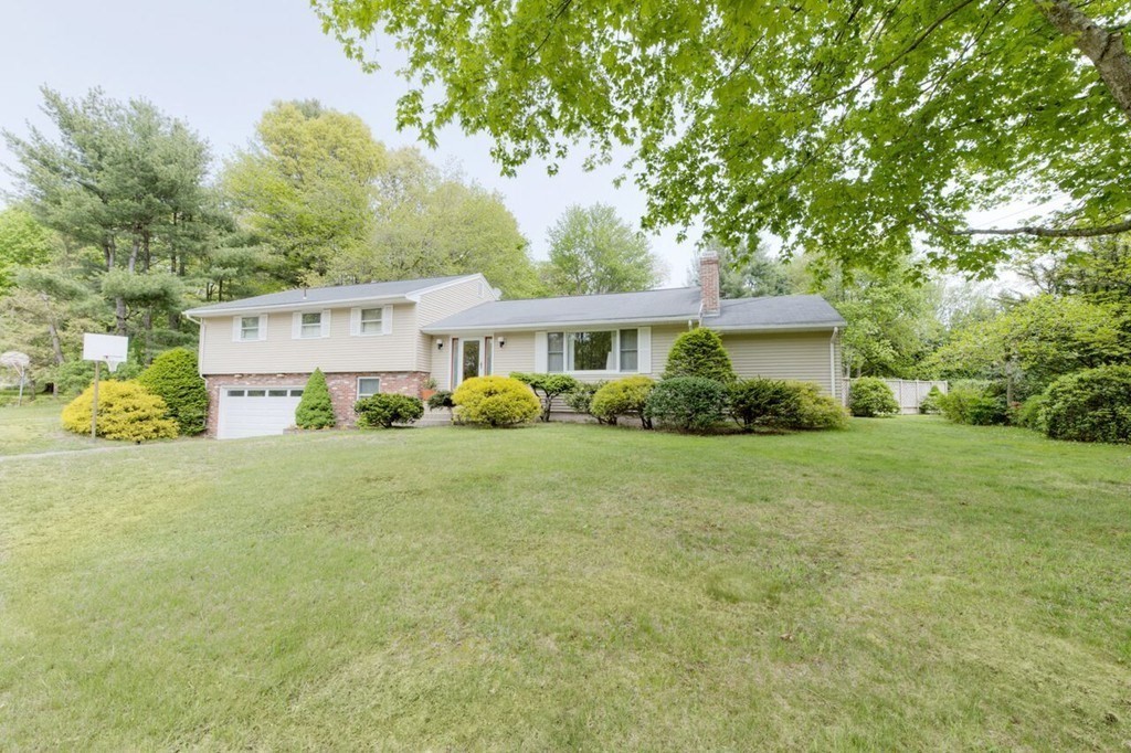 4 Hawthorne Road Wilbraham, MA 01095 - Photo 29 of 29 a front view of a house with garden