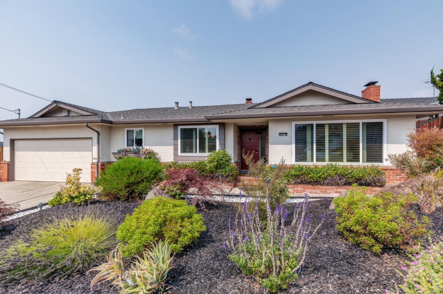2479 Longview Drive San Leandro, CA 94577 - Photo 3 of 57 a front view of house with yard and green space