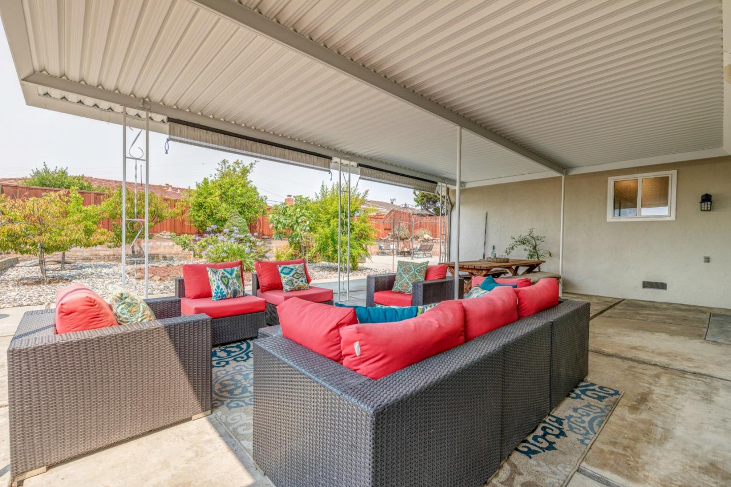 2479 Longview Drive San Leandro, CA 94577 - Photo 33 of 57 a living room with patio furniture and a potted plant